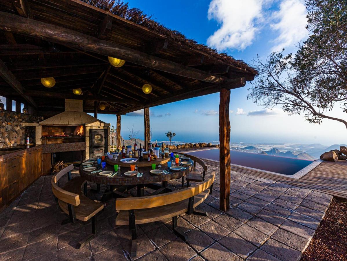 Historic Canarian House, Private Heated Infinity Pool, Bbq, Wifi + Panoramic Ocean Views 아로나 외부 사진